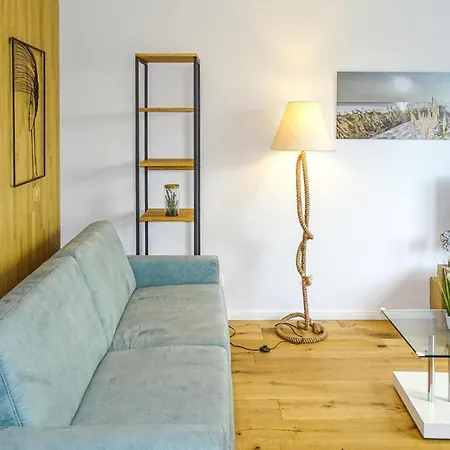 Cozy Apartment In Malchow With Wifi